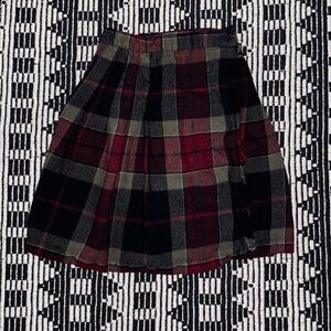 Talbots petites Plaid pleated skirt